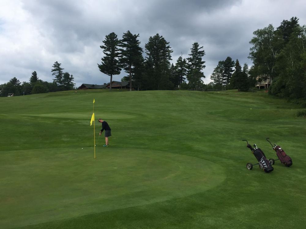 Holes 8 and 9 provide a good cardio workout! Holes 8 and 9 provide a good cardio workout!