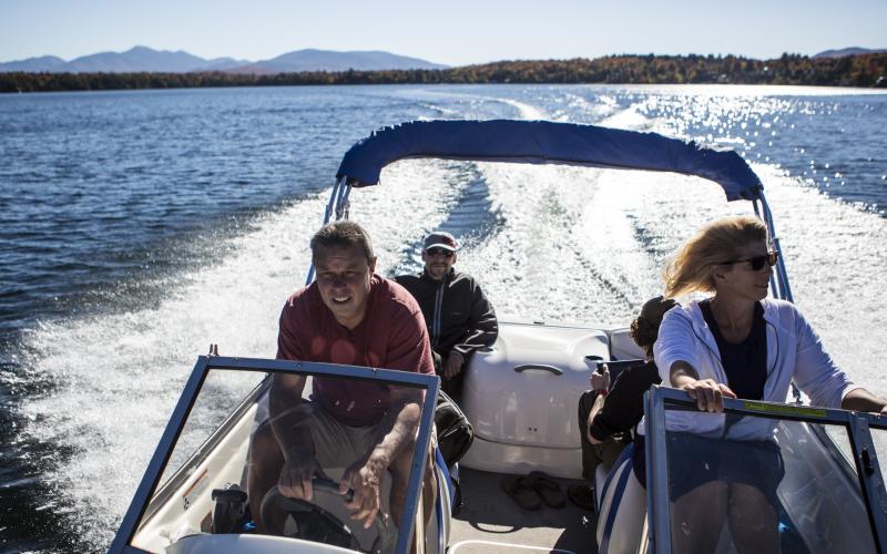 Explore the whole lake from a motor boat.