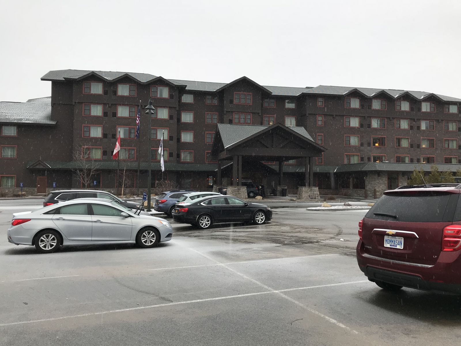 The Hampton Inn. What you can't see from this side is the fact that Mirror Lake is directly on the other side of the building!