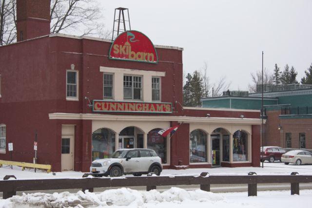 Cunningham's Ski Barn