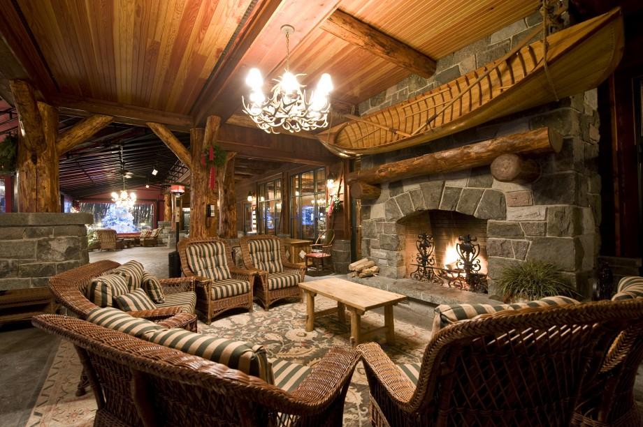 Terrace at the Whhttps://www.adkdata.com/i/1c3b9dc13dedb463b09e58f4aa932274/token/a756f71e/ext/jpg/name/fire-on-the-terrace.jpgiteface Lodge, Lake Placid, NY