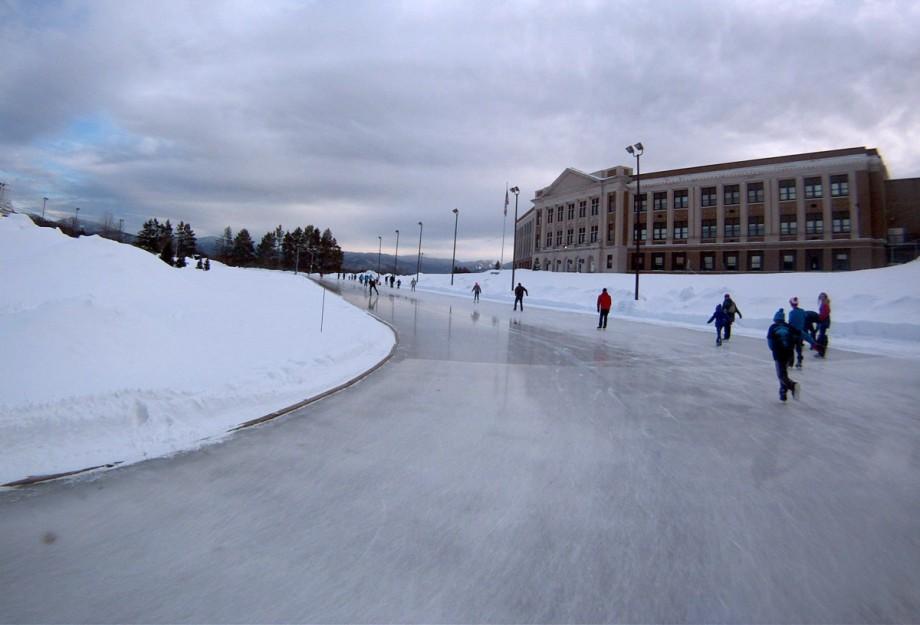 View from the inside speed skating track Speed skater view