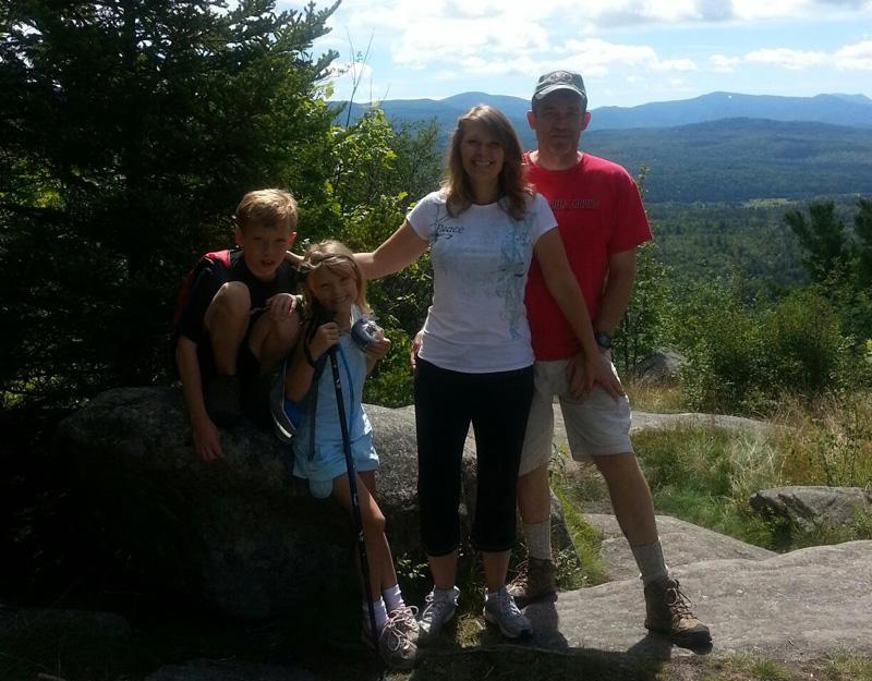 Family hike up Cobble