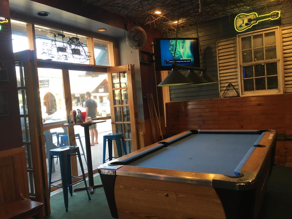 Play a game of pool! Play a game of pool!