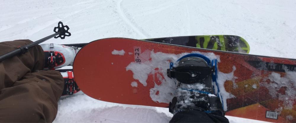 I caught up with a friend at the mountain. Pretty cool board, at least it's doing the trick! I caught up with a friend at the mountain. Pretty cool board, at least it's doing the trick!