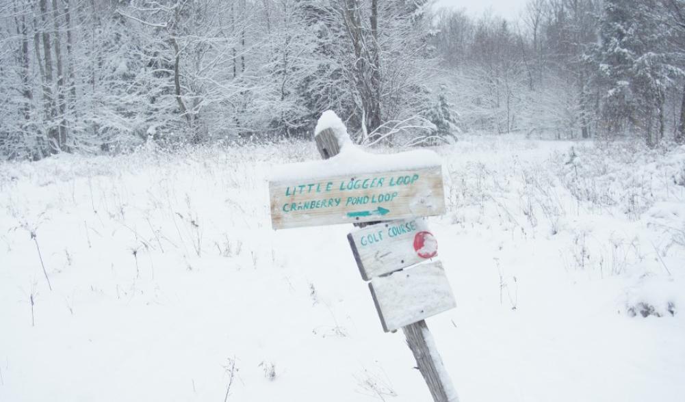 Tupper trails sign