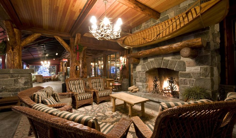 Terrace at the Whhttps://www.adkdata.com/i/1c3b9dc13dedb463b09e58f4aa932274/token/a756f71e/ext/jpg/name/fire-on-the-terrace.jpgiteface Lodge, Lake Placid, NY