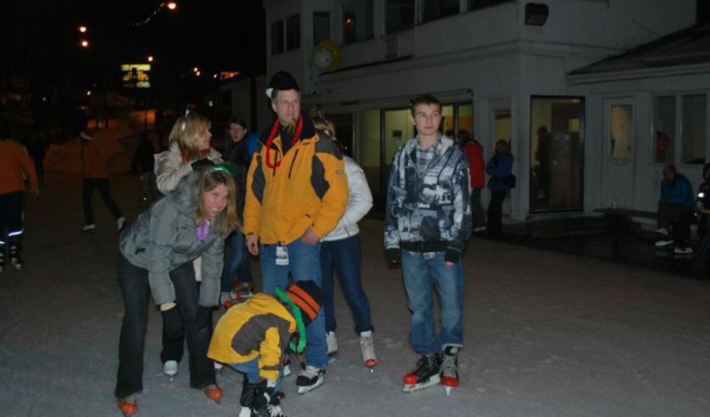Join the late night revelers as they skate their way into the New Year!