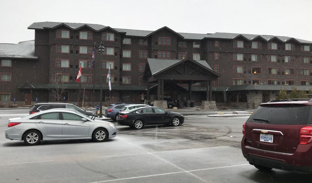 The Hampton Inn. What you can't see from this side is the fact that Mirror Lake is directly on the other side of the building!