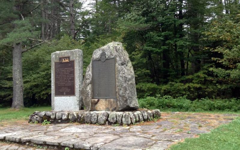 The two memorial stones make it easy to spot.