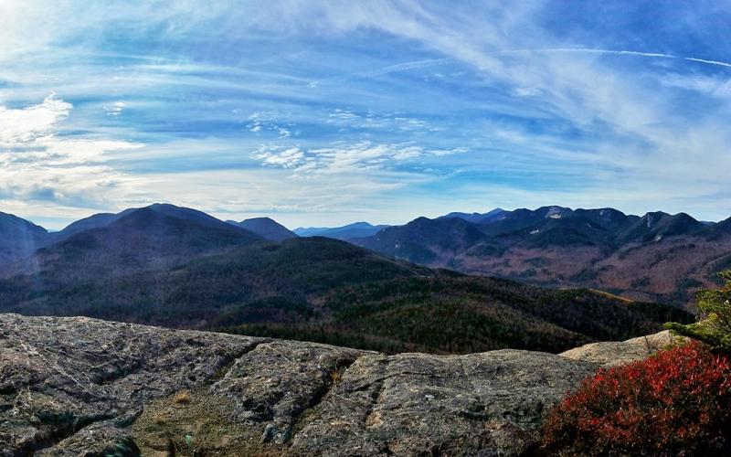 Outstanding views and fun climbing experiences on Noonmark.